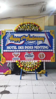 Papan Bunga di Warungbambu Karawang Timur